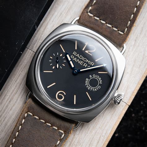 Panerai Radiomir 8 Days 45mm Black Dial Patina .